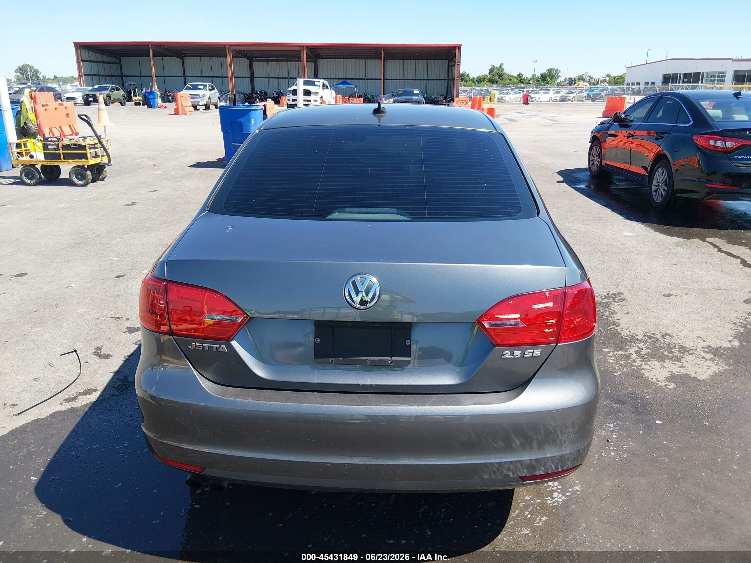 2011 Volkswagen Jetta 2.5l Se Gray vin: 3VWDZ7AJXBM376967