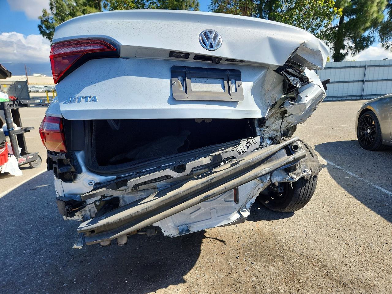 2019 Volkswagen Jetta Sel White vin: 3VWE57BU3KM102910
