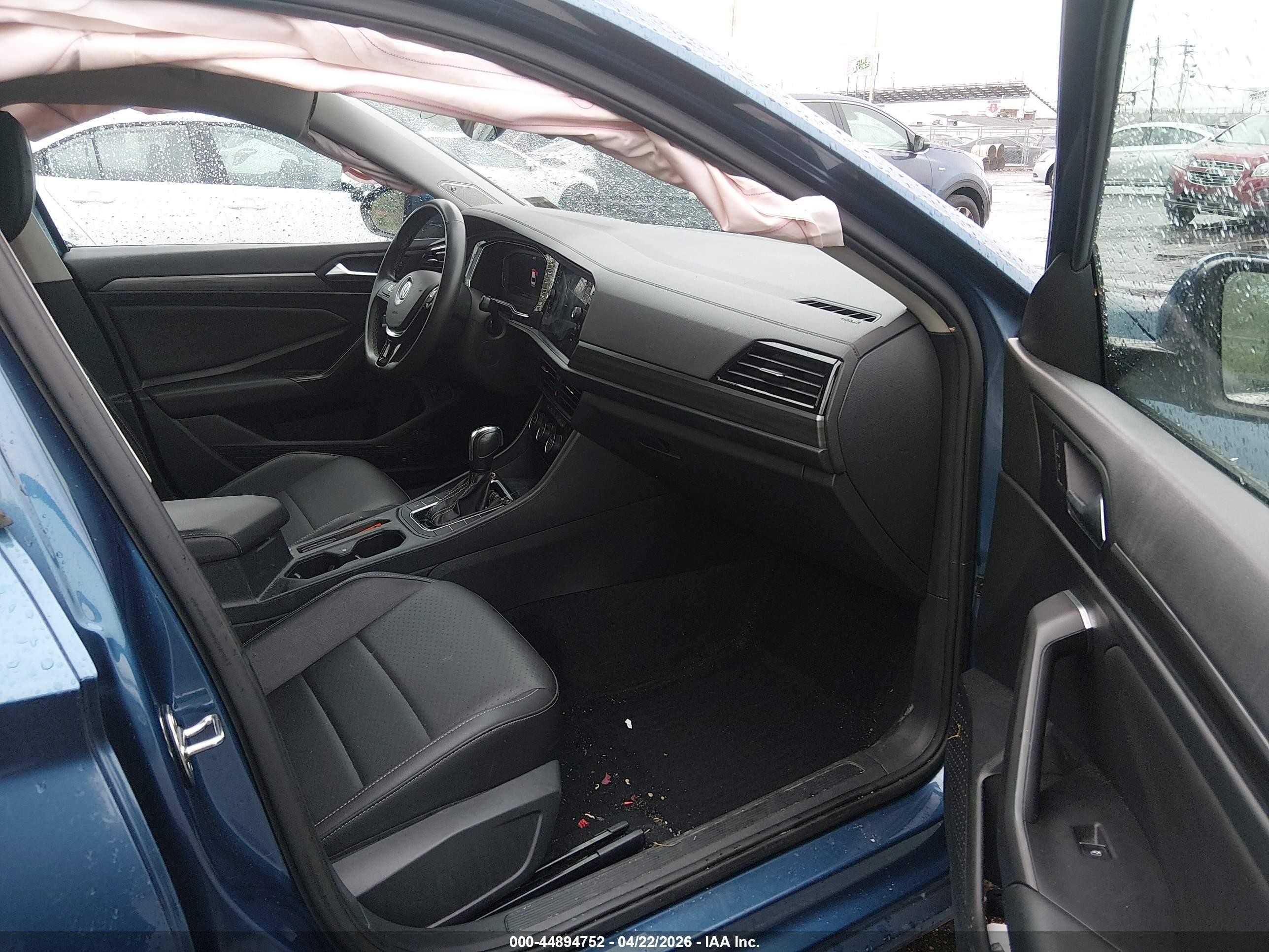 2021 Volkswagen Jetta 1.4t Sel Синий vin: 3VWE57BU3MM012935