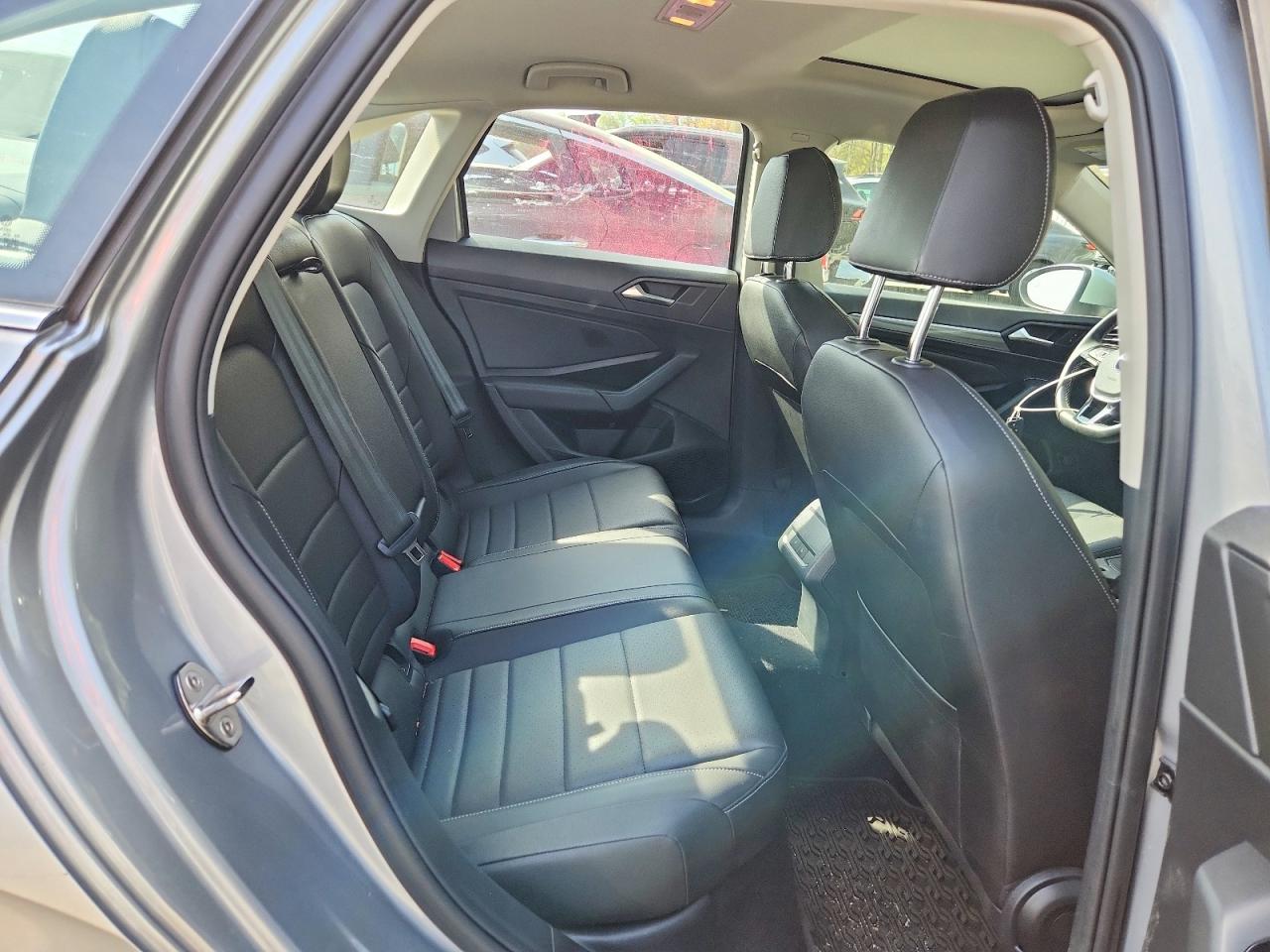 2021 Volkswagen Jetta Sel Silver vin: 3VWE57BU5MM012483