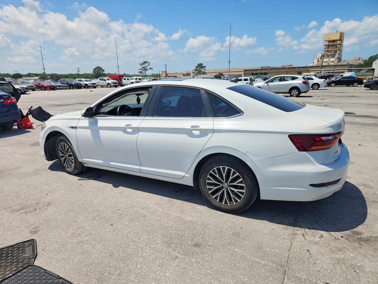 2019 Volkswagen Jetta Sel White vin: 3VWE57BU6KM084452