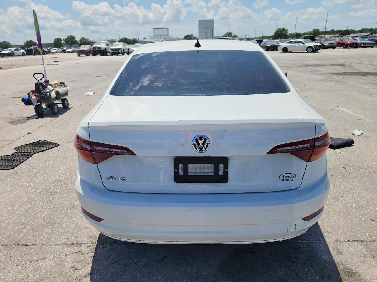 2019 Volkswagen Jetta Sel White vin: 3VWE57BU6KM084452