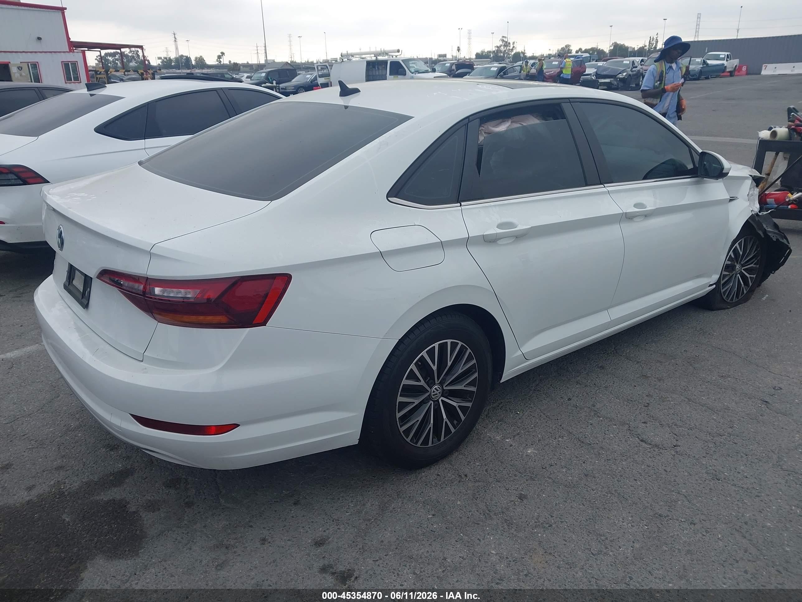 2019 Volkswagen Jetta 1.4t Sel Белый vin: 3VWE57BU6KM086184
