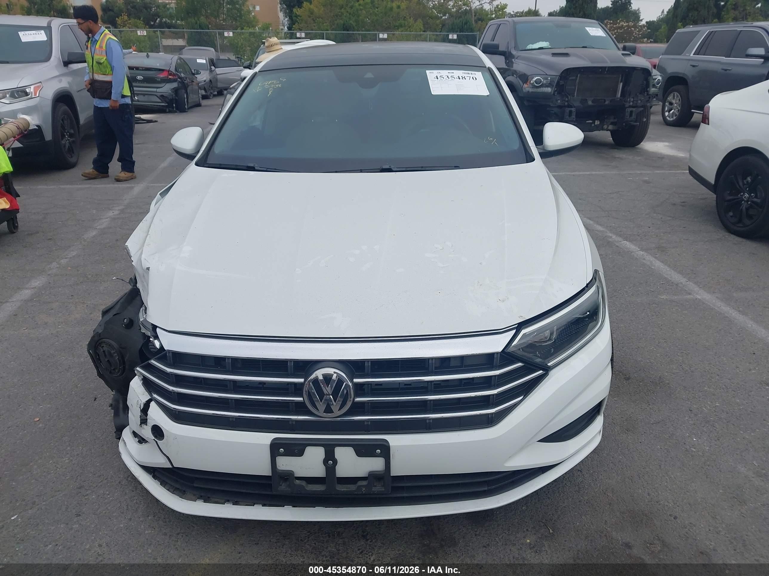 2019 Volkswagen Jetta 1.4t Sel Белый vin: 3VWE57BU6KM086184