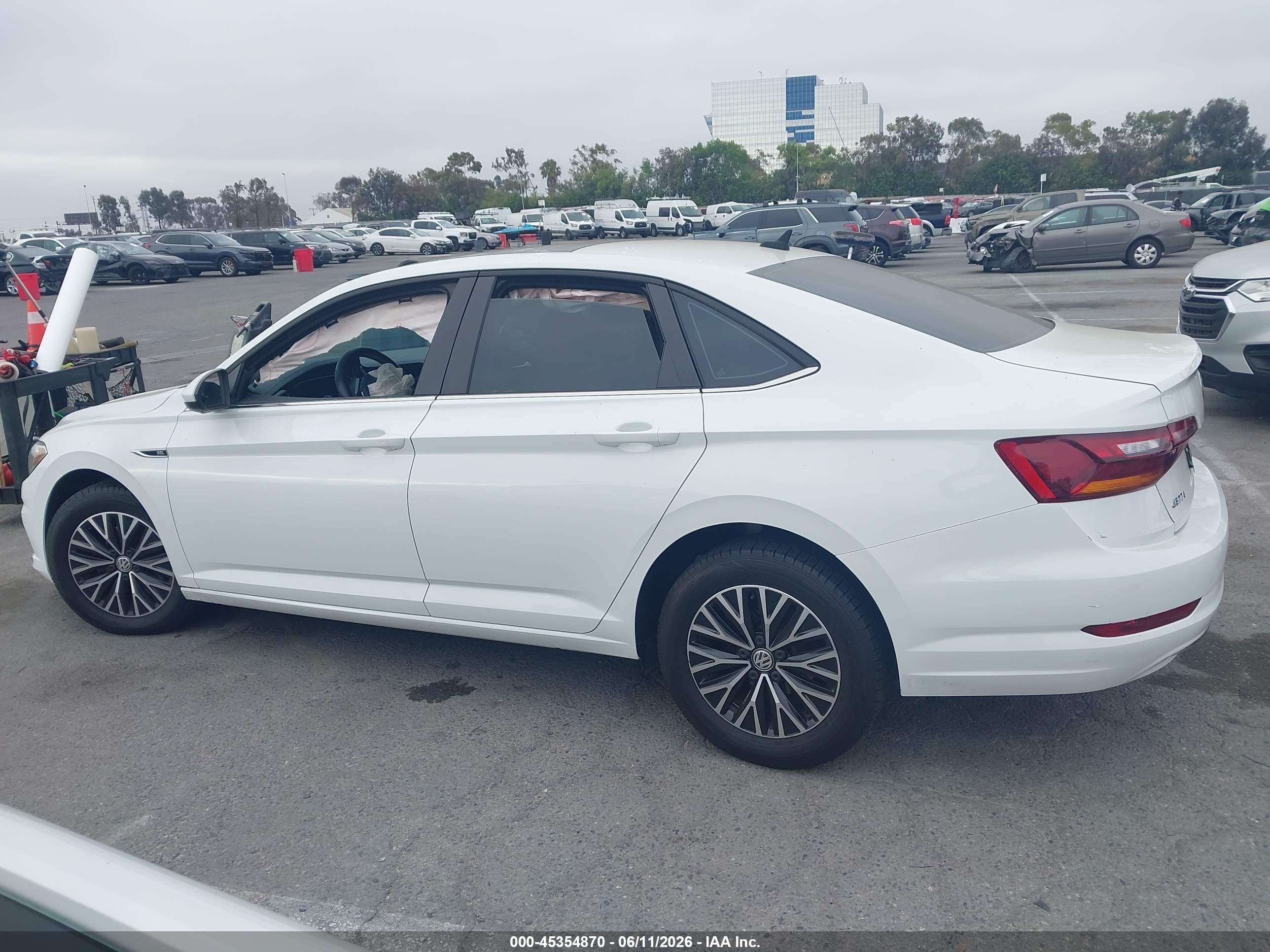 2019 Volkswagen Jetta 1.4t Sel Белый vin: 3VWE57BU6KM086184