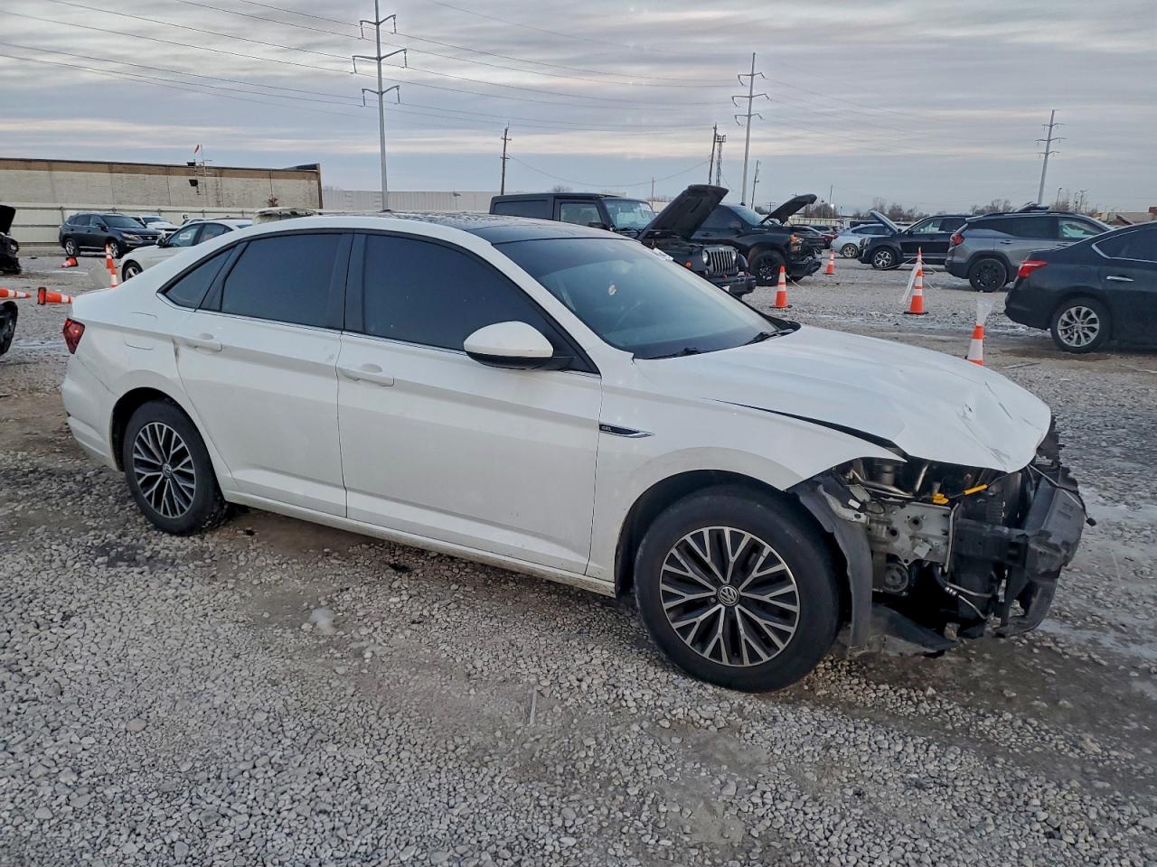 2019 Volkswagen Jetta Sel White vin: 3VWE57BU8KM090530