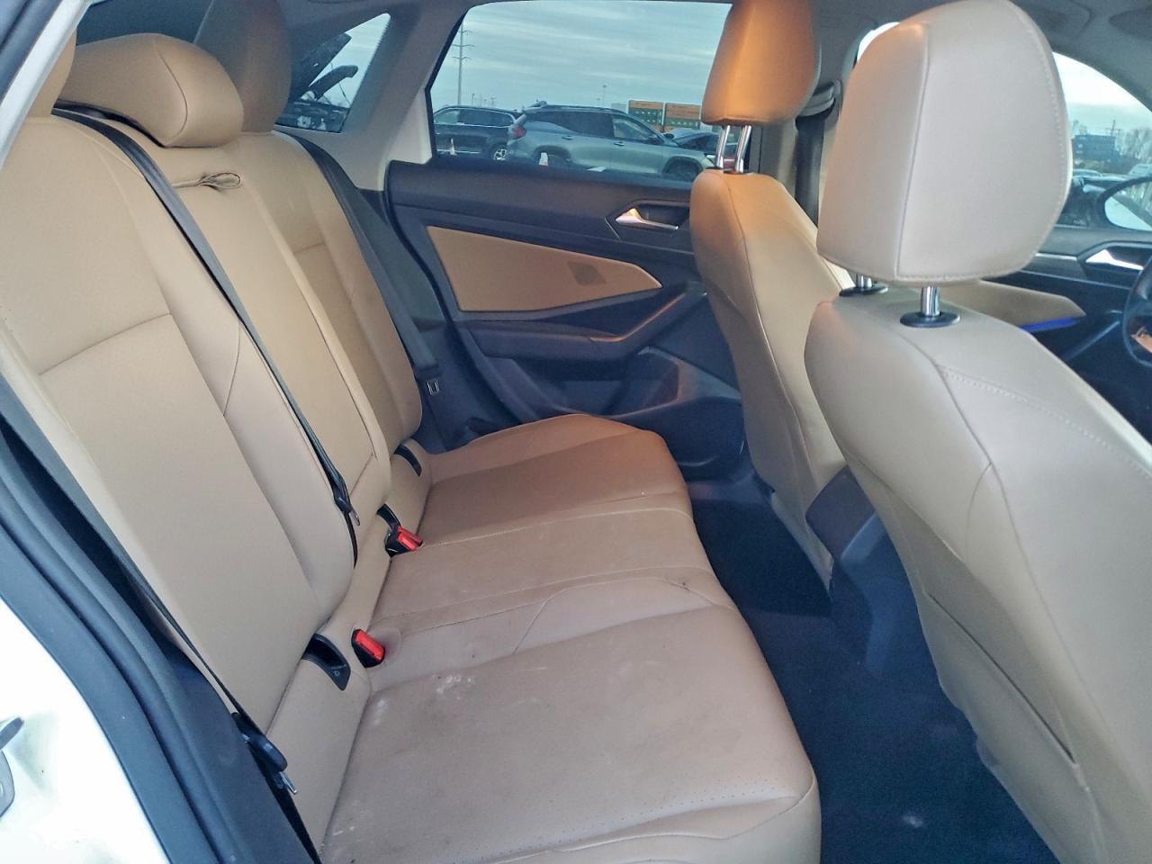 2019 Volkswagen Jetta Sel White vin: 3VWE57BU8KM090530