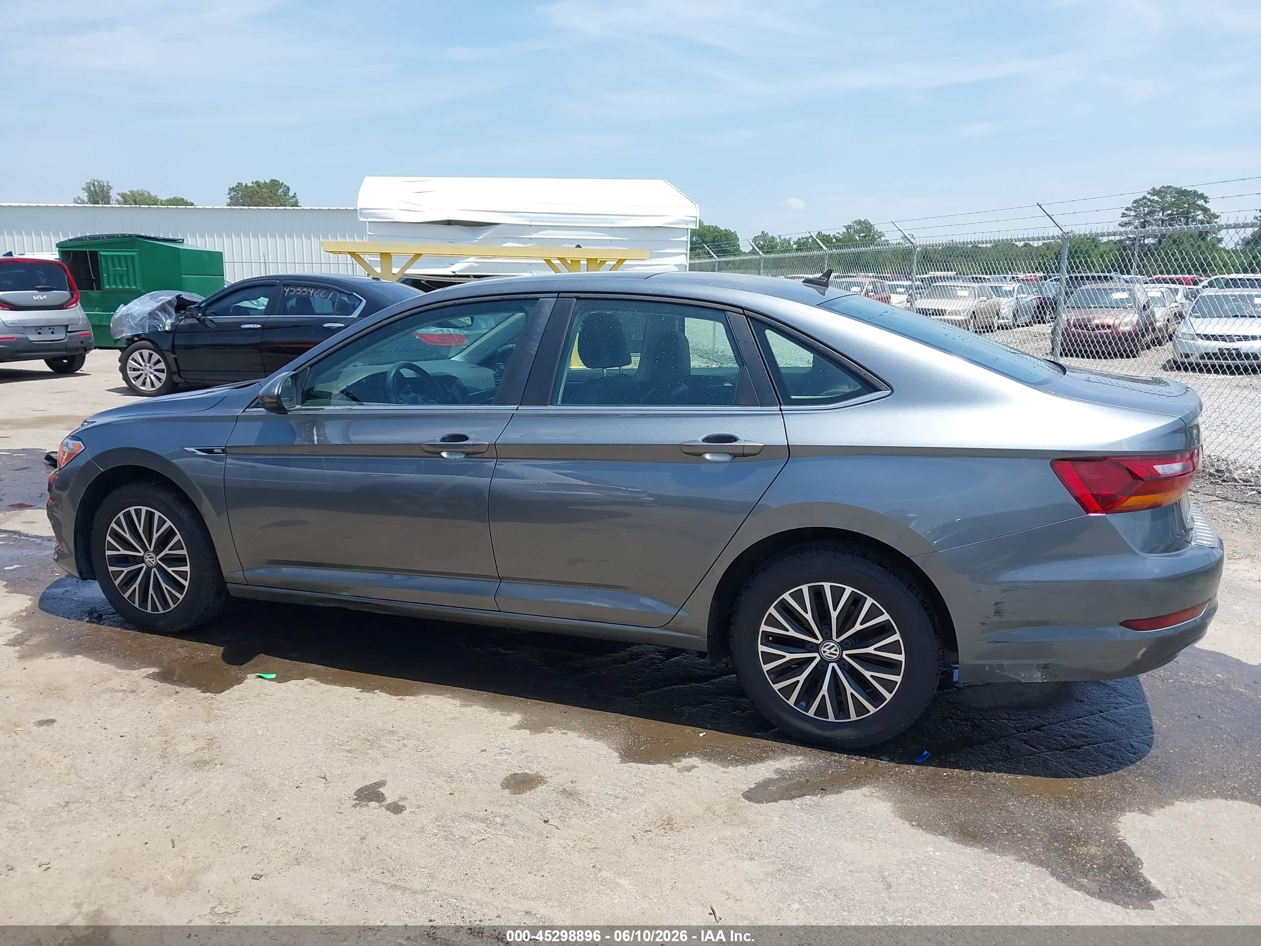 2019 Volkswagen Jetta 1.4t Sel Gray vin: 3VWEB7BU9KM268499