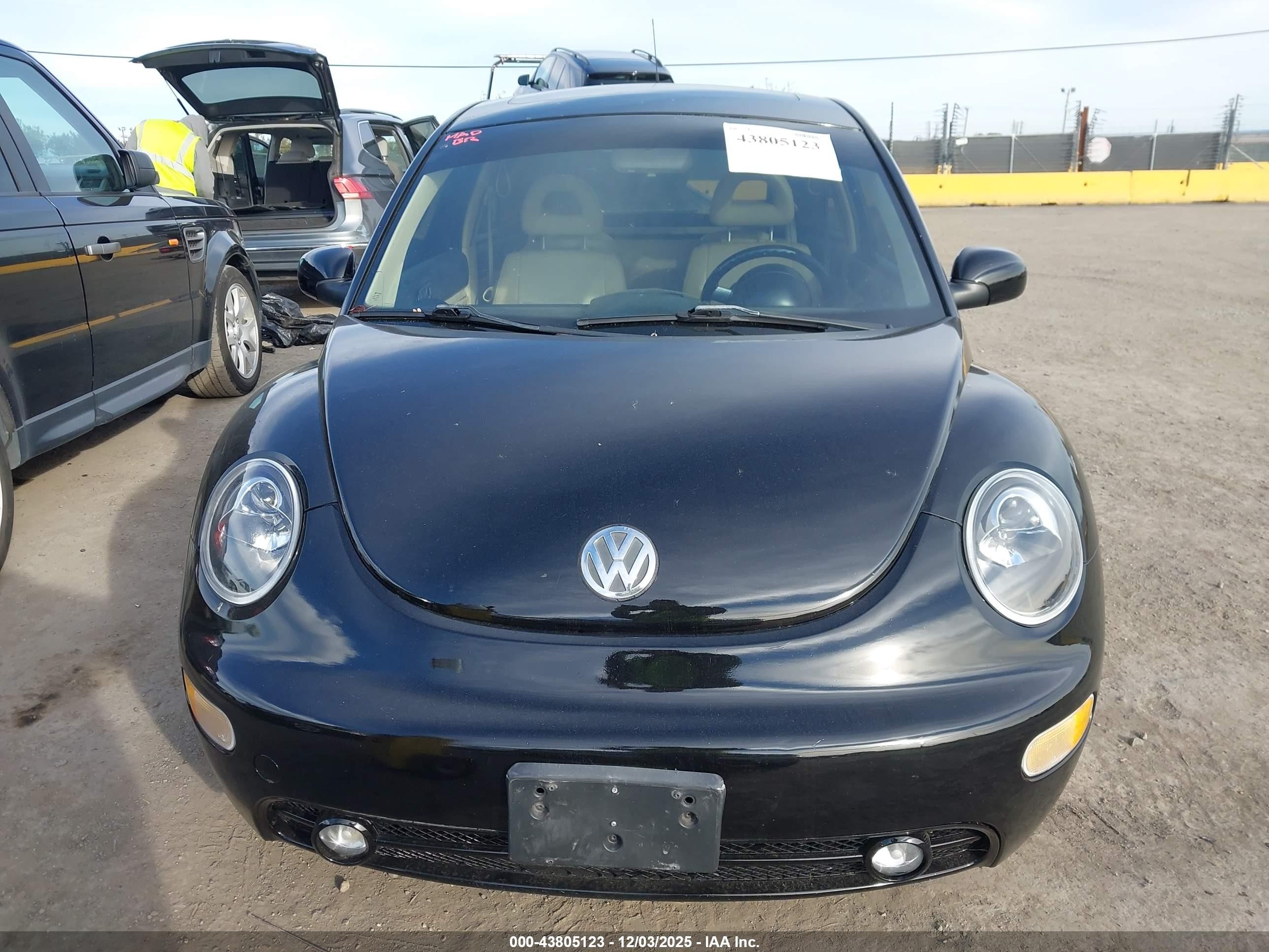 2001 Volkswagen New Beetle Sport Edition Черный vin: 3VWED21C51M481406