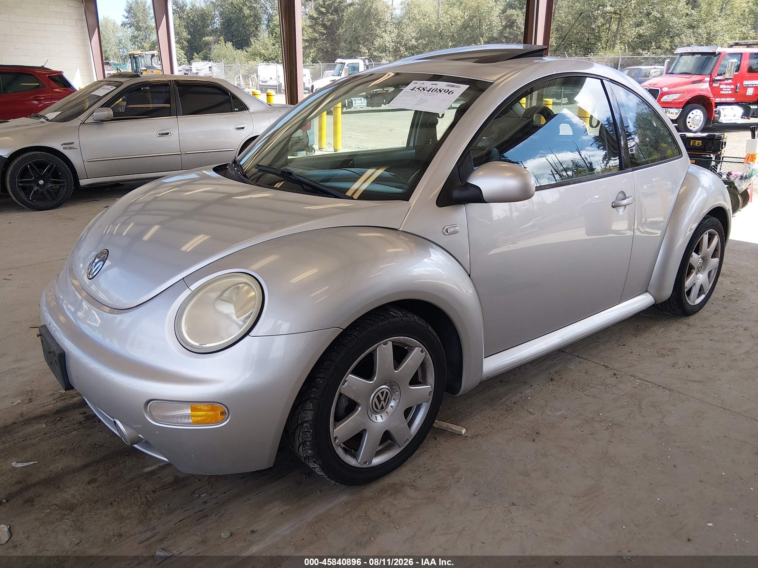 2001 Volkswagen New Beetle Sport Edition Silver vin: 3VWED21C91M476595