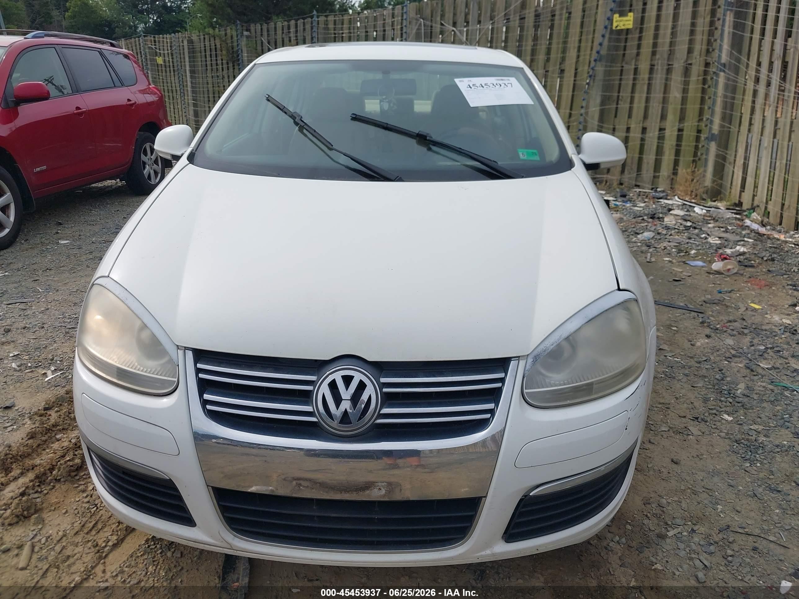 2007 Volkswagen Jetta Wolfsburg Edition White vin: 3VWEF71K17M163631