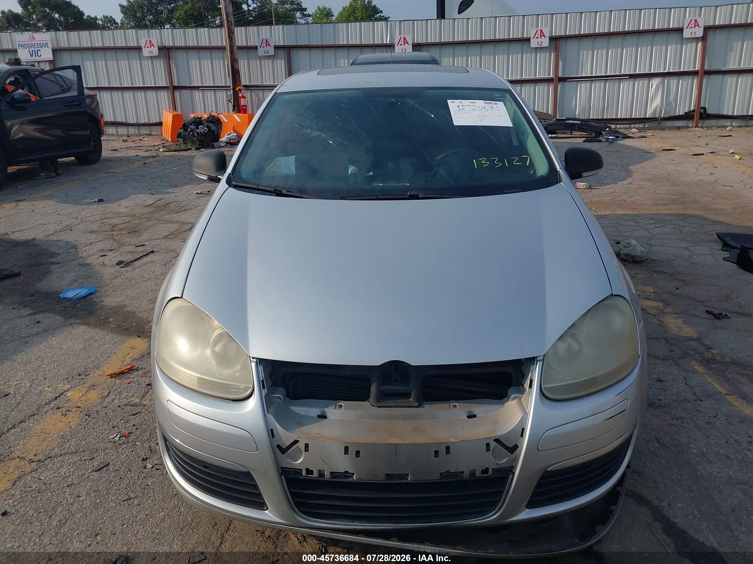 2007 Volkswagen Jetta Wolfsburg Edition Silver vin: 3VWEF71K57M133127