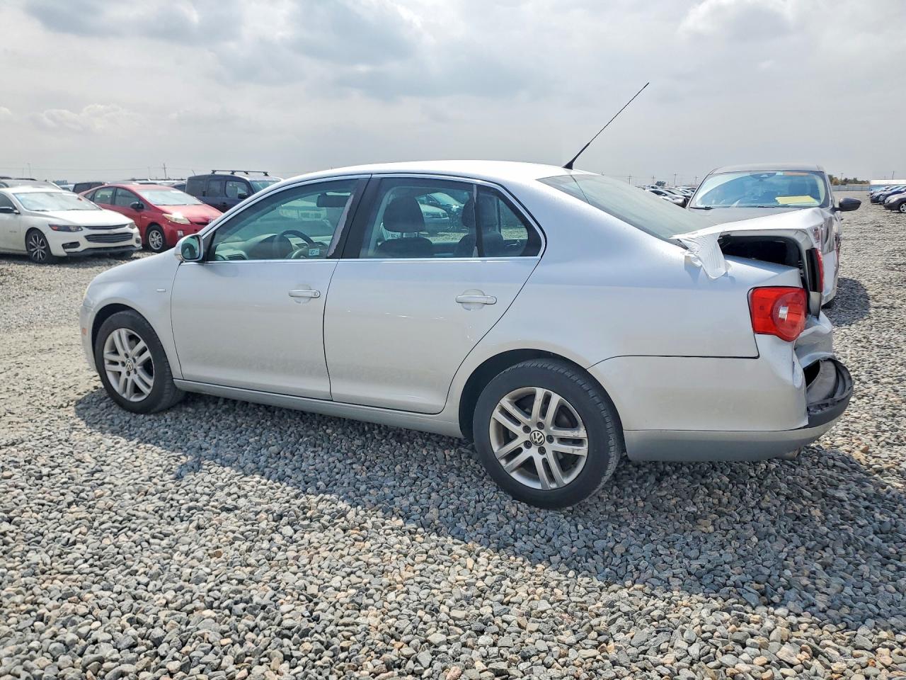 2007 Volkswagen Jetta Wolfsburg Silver vin: 3VWEF71K57M156522