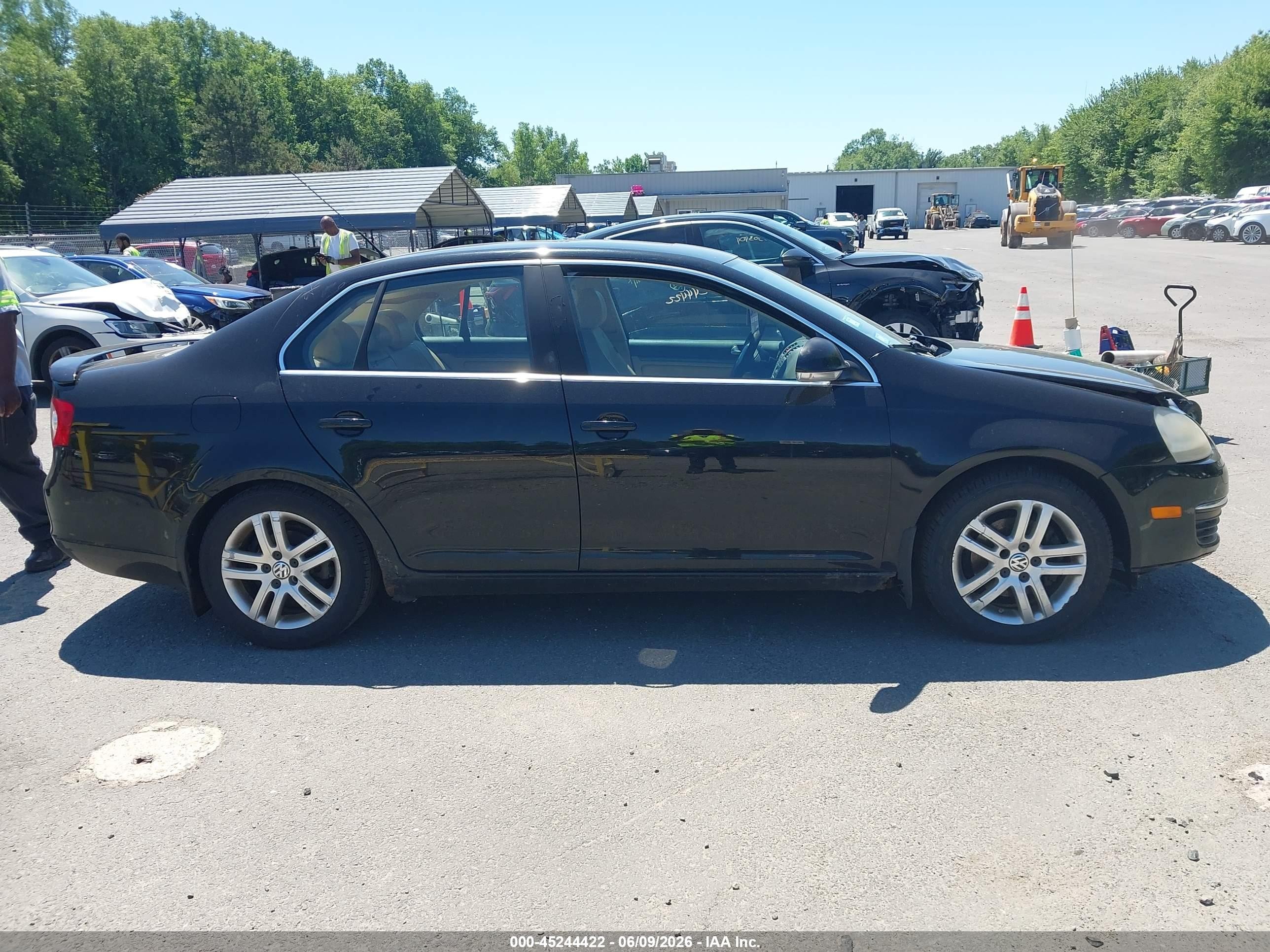2007 Volkswagen Jetta Wolfsburg Edition Black vin: 3VWEF71K77M076798