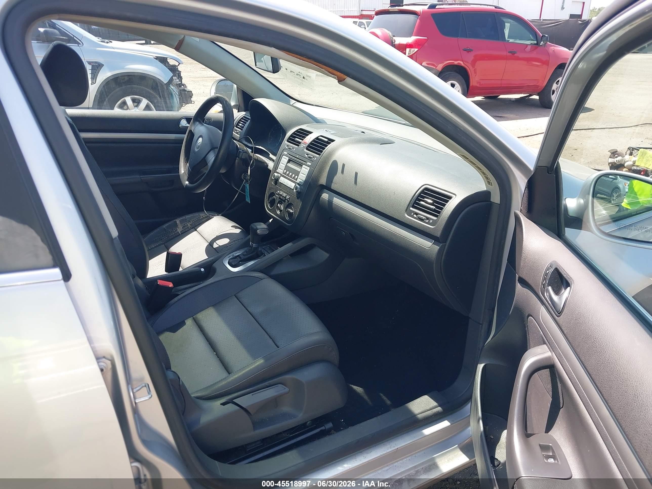 2007 Volkswagen Jetta Wolfsburg Edition Серебряный vin: 3VWEF71K77M084450