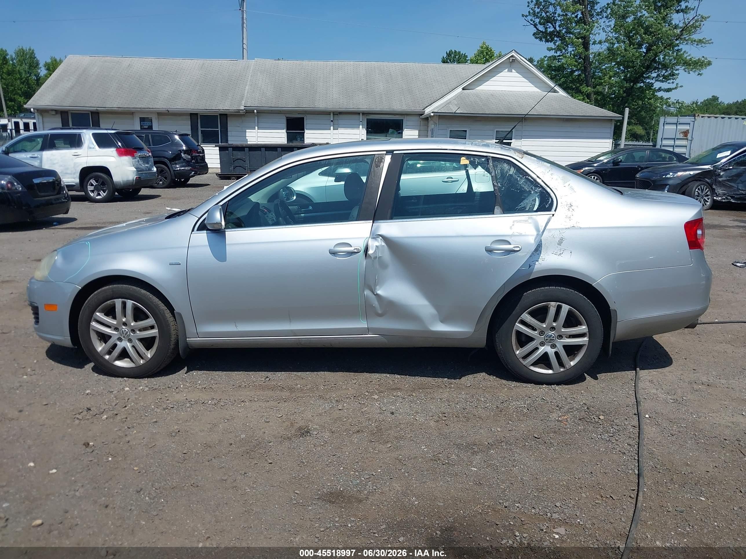 2007 Volkswagen Jetta Wolfsburg Edition Серебряный vin: 3VWEF71K77M084450