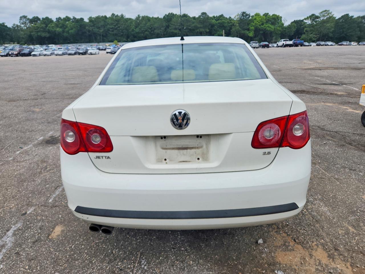 2007 Volkswagen Jetta Wolfsburg White vin: 3VWEF71K87M071223