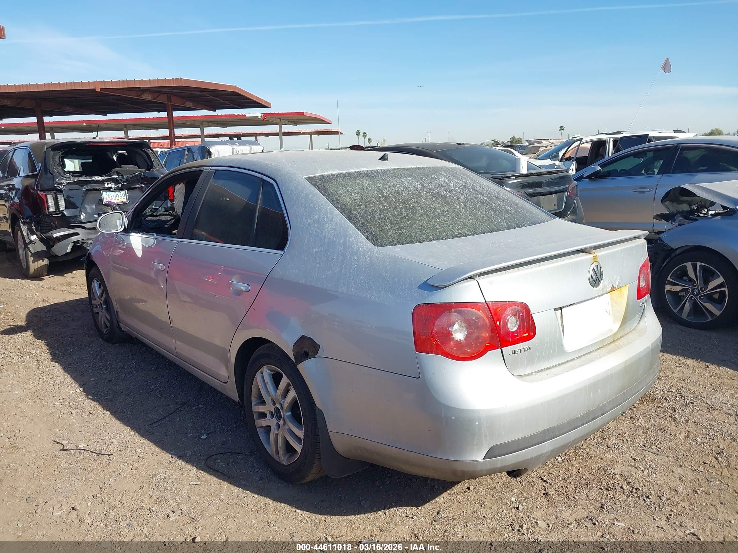 2007 Volkswagen Jetta Wolfsburg Edition Silver vin: 3VWEF71K97M056732