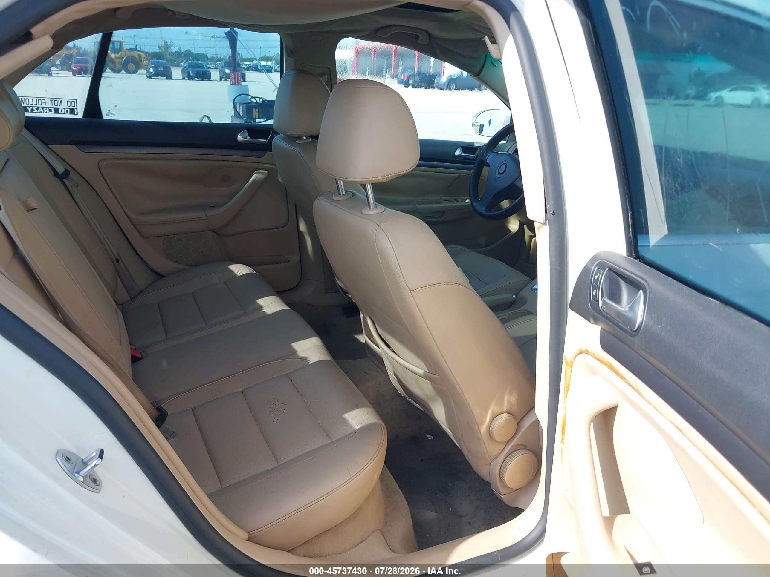 2007 Volkswagen Jetta Wolfsburg Edition White vin: 3VWEF71KX7M149114