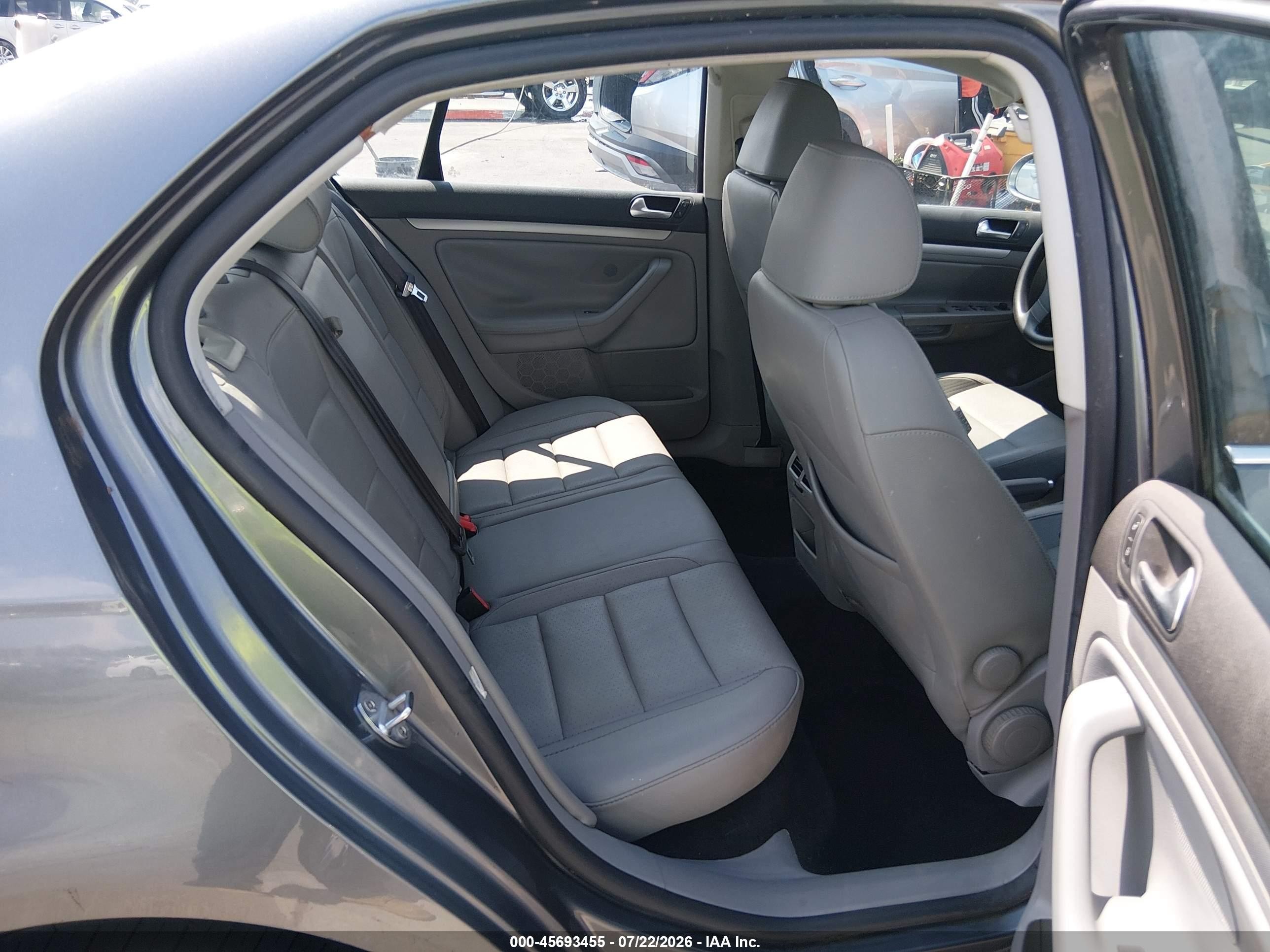 2007 Volkswagen Jetta Wolfsburg Edition Gray vin: 3VWEG71K77M078838