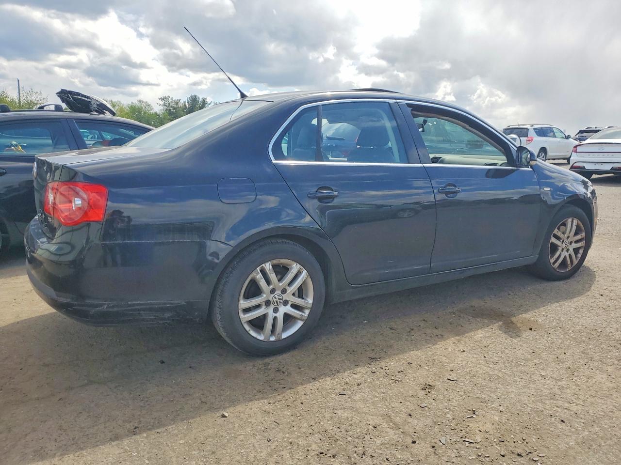 2007 Volkswagen Jetta Wolfsburg Black vin: 3VWEG71KX7M157307