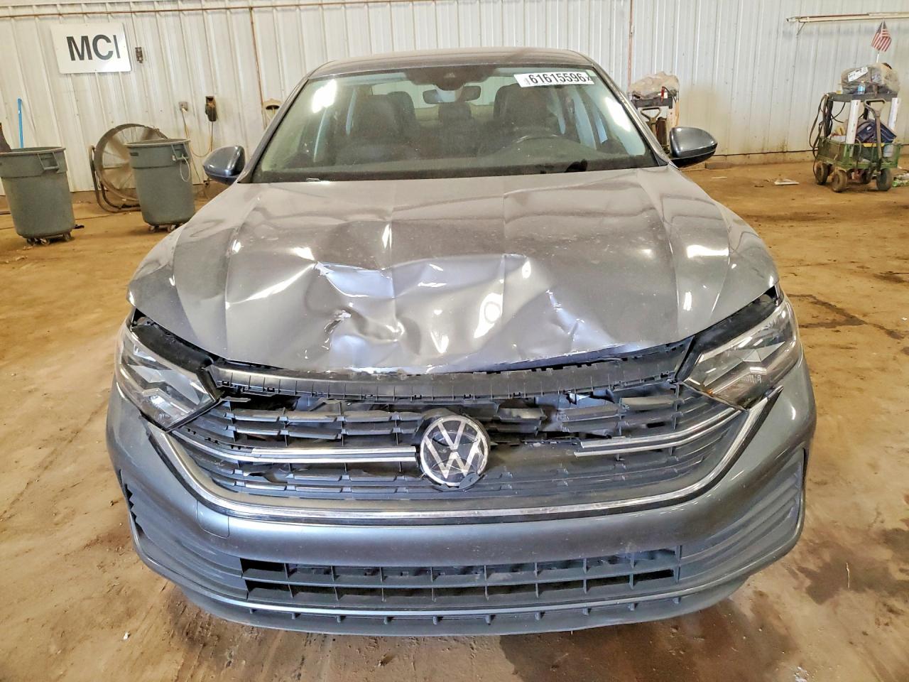 2024 Volkswagen Jetta Se Gray vin: 3VWEM7BU2RM039439