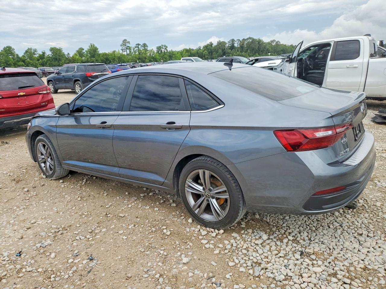 2022 Volkswagen Jetta Silver vin: 3VWEM7BU5NM003335