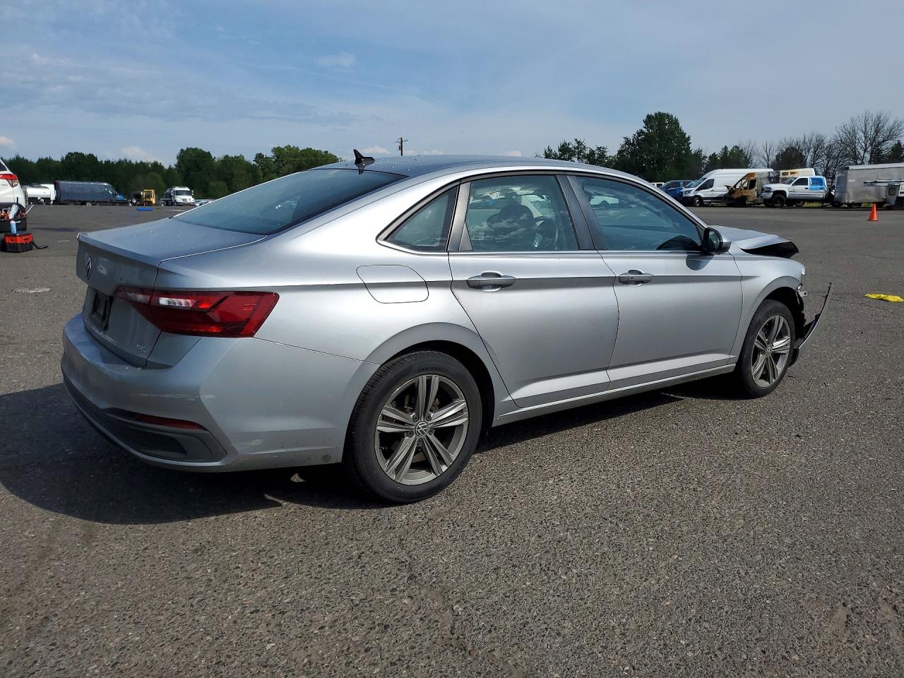 2022 Volkswagen Jetta Se Silver vin: 3VWEM7BU8NM005256