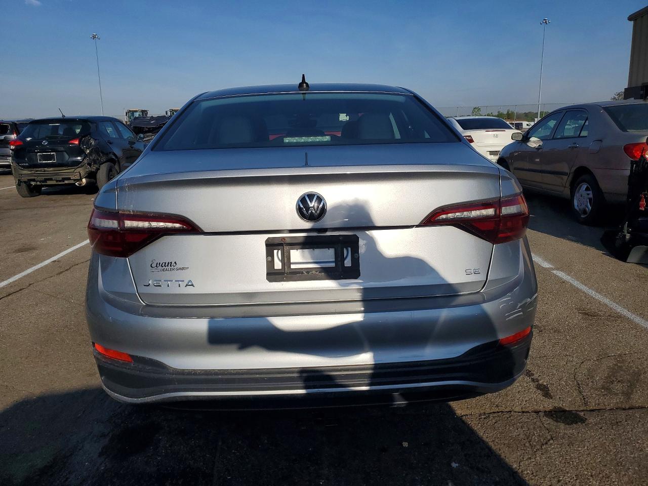 2023 Volkswagen Jetta Se Серый vin: 3VWEM7BU8PM012422
