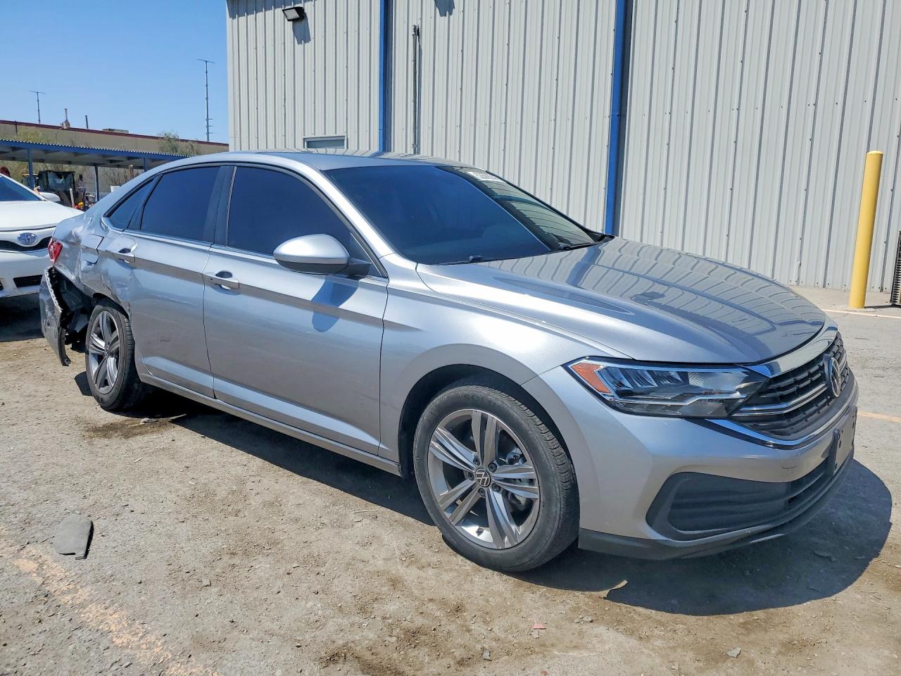 2024 Volkswagen Jetta Se Серебряный vin: 3VWEM7BU9RM049854