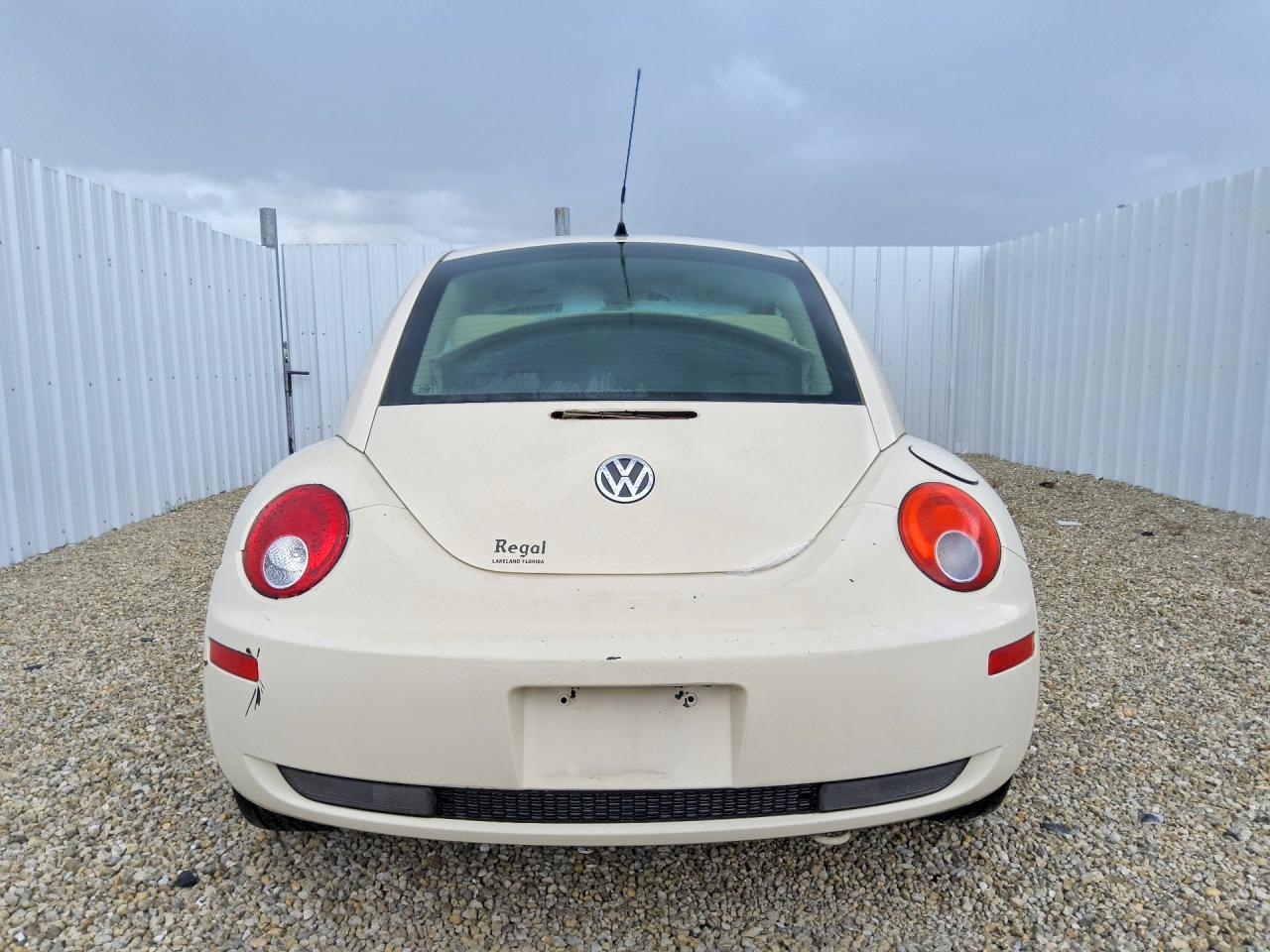 2007 Volkswagen New Beetle 2.5l Cream vin: 3VWEW31C97M518532