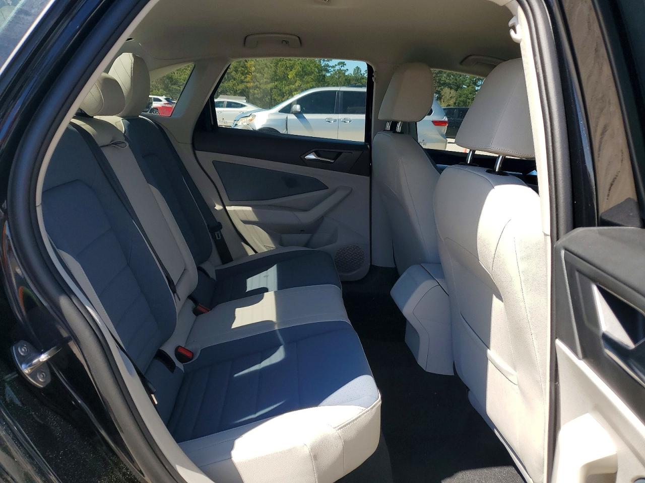 2025 Volkswagen Jetta Se Черный vin: 3VWEX7BU0SM052591