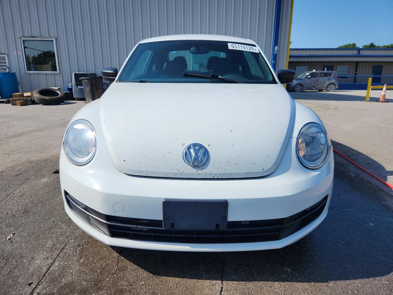 2015 Volkswagen Beetle 1.8t White vin: 3VWF17AT0FM643010