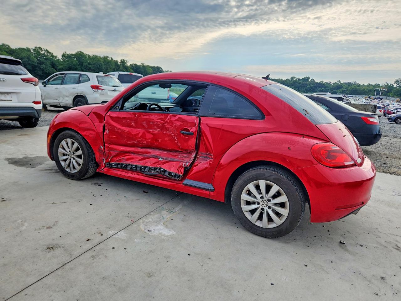 2014 Volkswagen Beetle Red vin: 3VWF17AT2EM640267