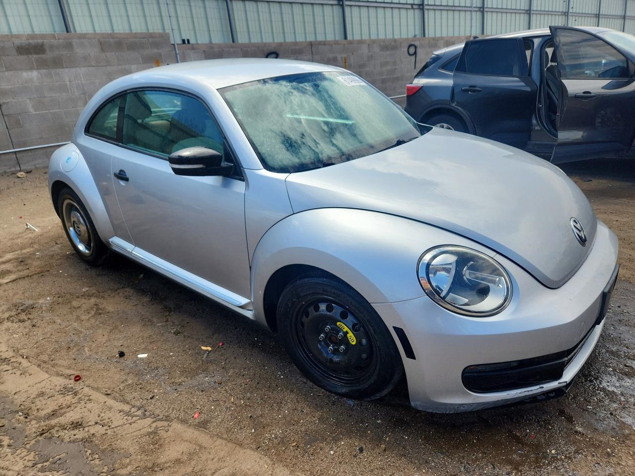 2015 Volkswagen Beetle 1.8t Silver vin: 3VWF17AT2FM603611