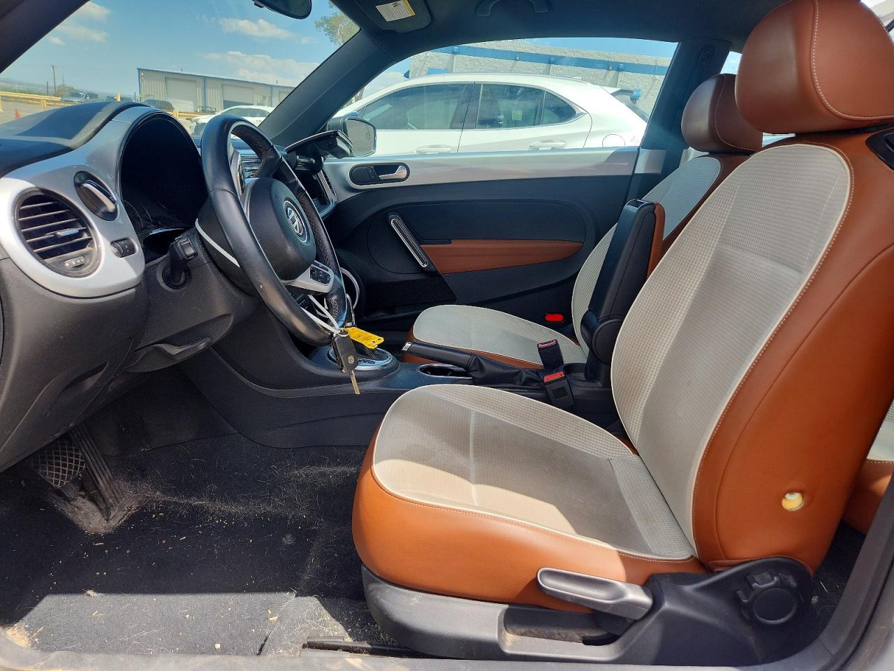 2015 Volkswagen Beetle 1.8t Silver vin: 3VWF17AT2FM603611