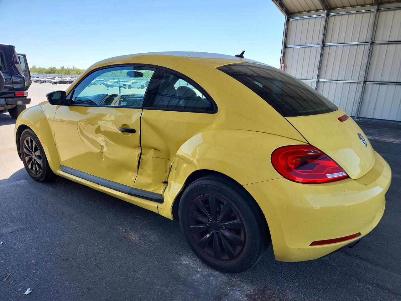 2015 Volkswagen Beetle 1.8t Yellow vin: 3VWF17AT5FM637428