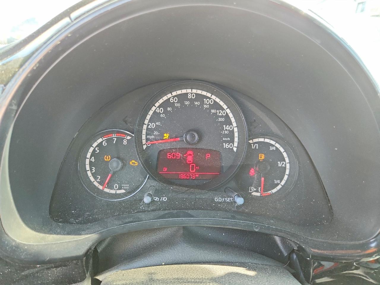 2014 Volkswagen Beetle Белый vin: 3VWF17AT6EM642779