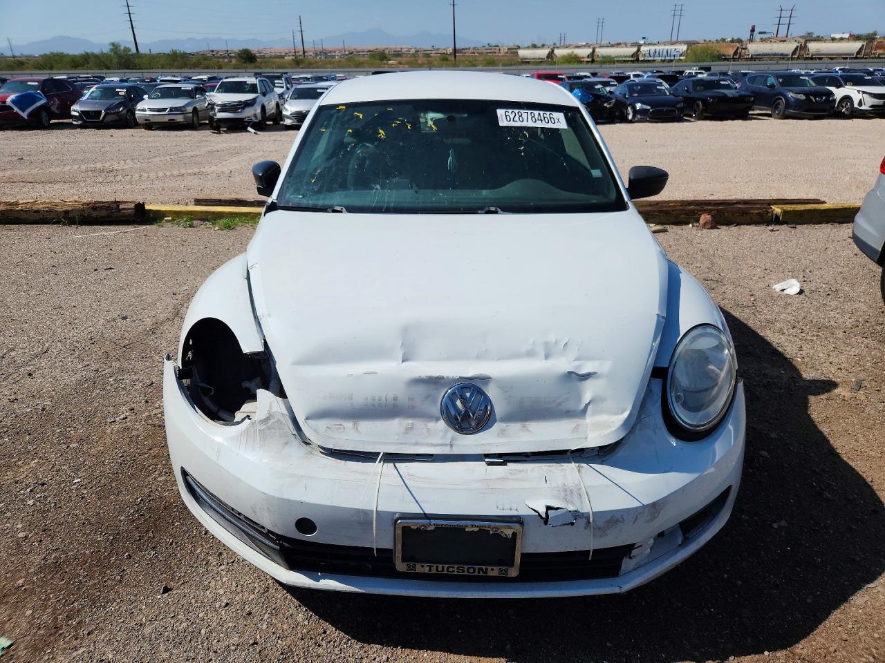 2014 Volkswagen Beetle Белый vin: 3VWF17AT6EM642779