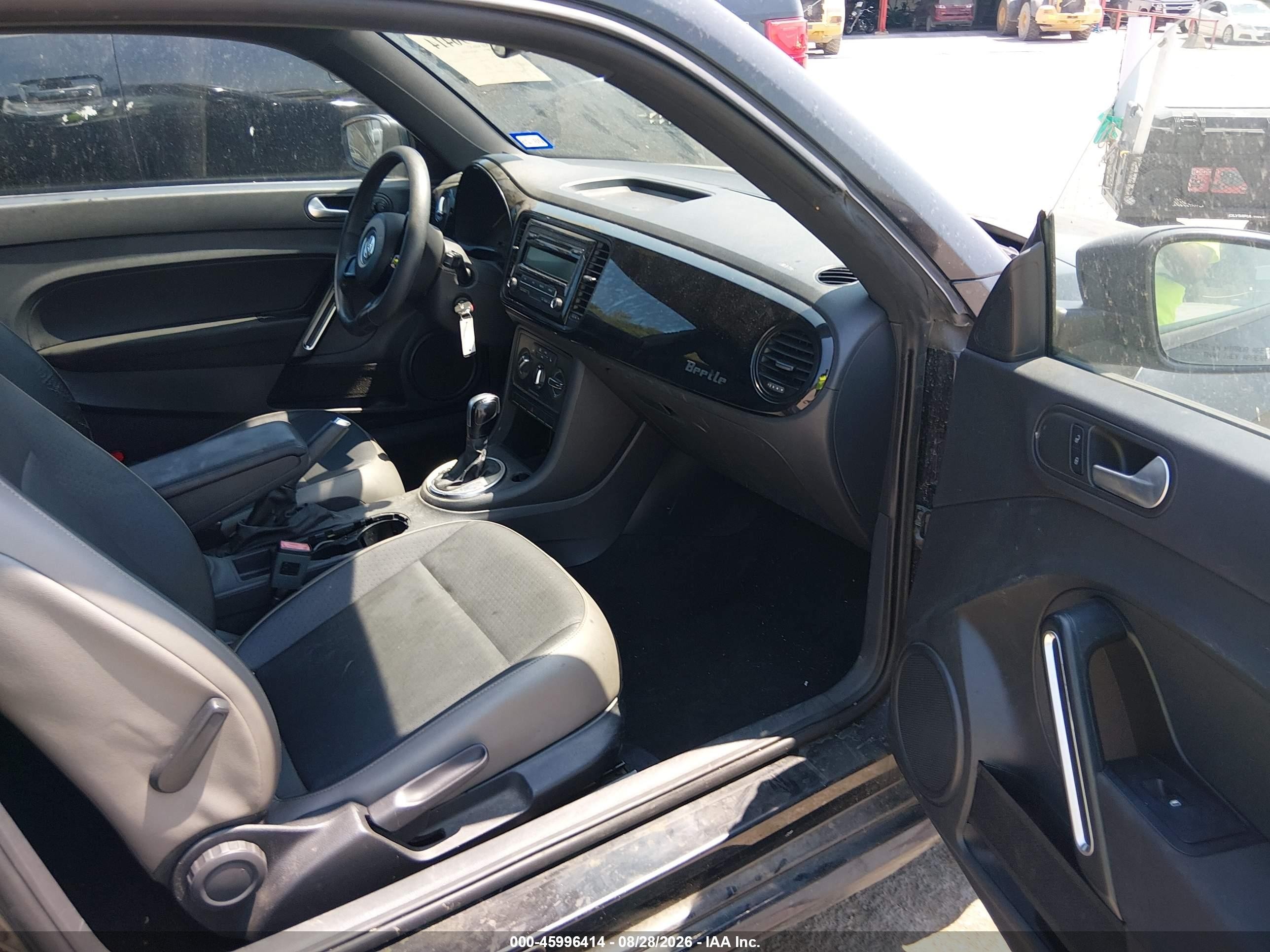 2015 Volkswagen Beetle 1.8t Fleet Edition Black vin: 3VWF17AT7FM644428