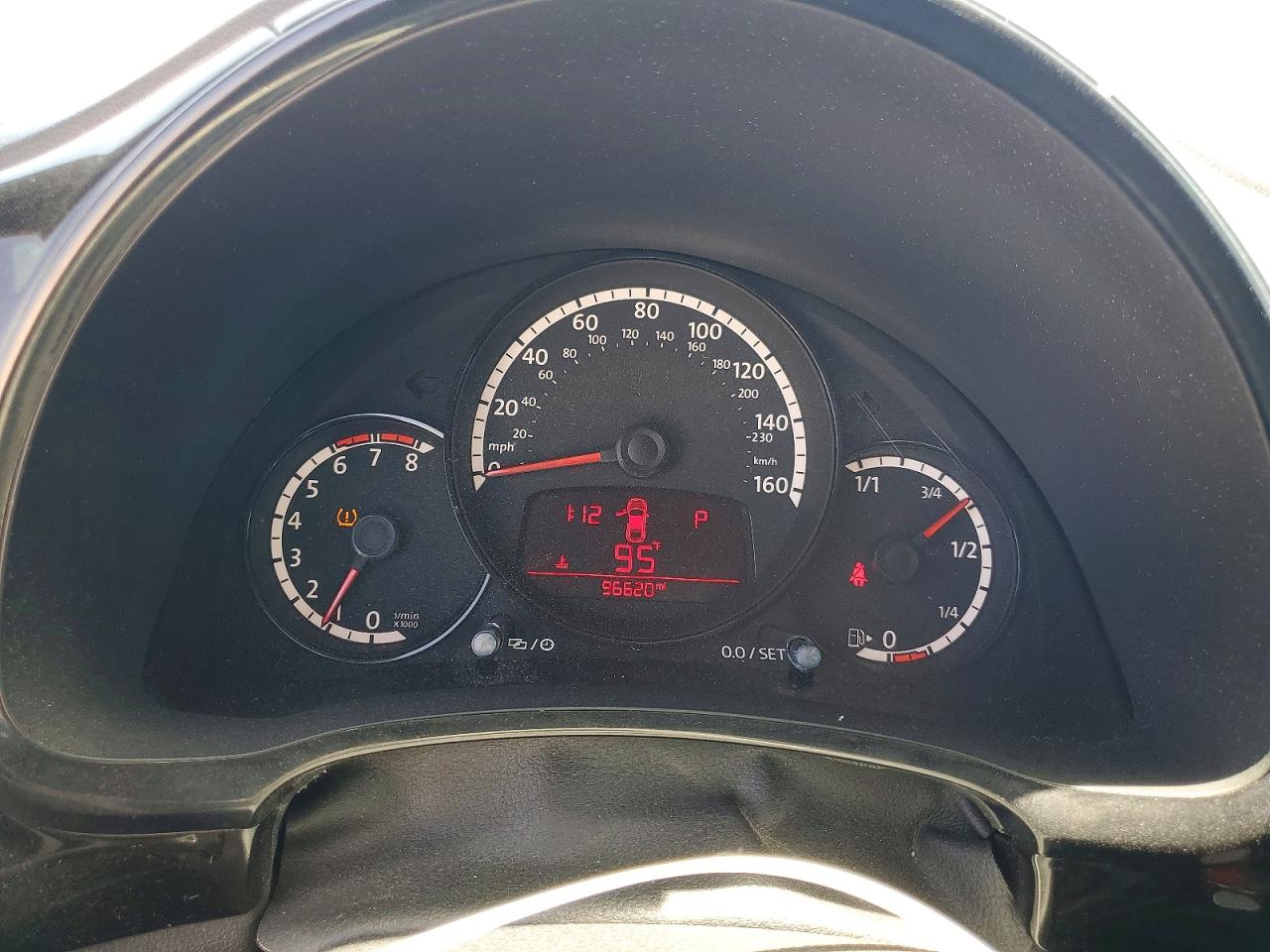 2014 Volkswagen Beetle Silver vin: 3VWF17AT8EM634795