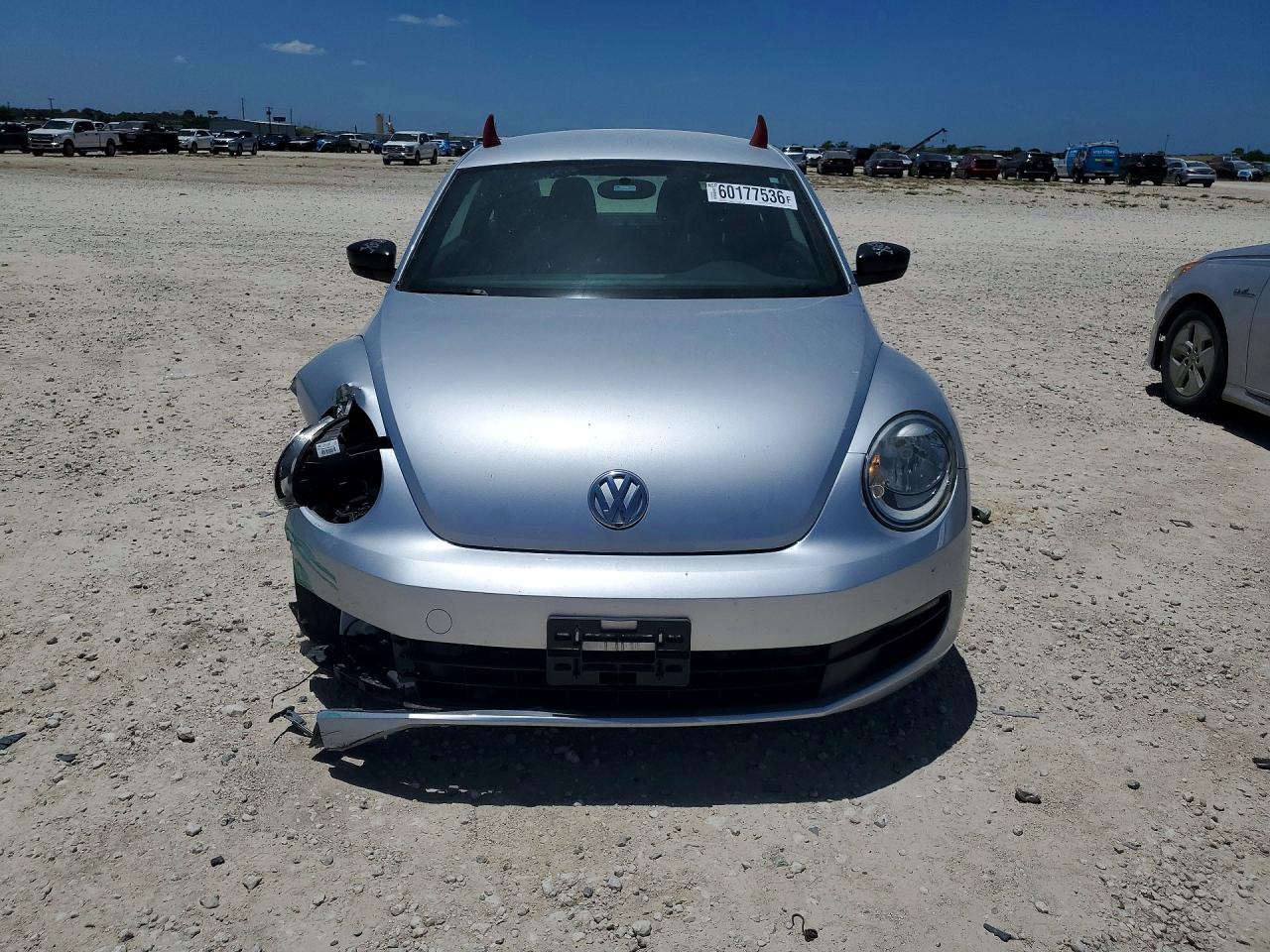 2014 Volkswagen Beetle Silver vin: 3VWF17AT8EM634795