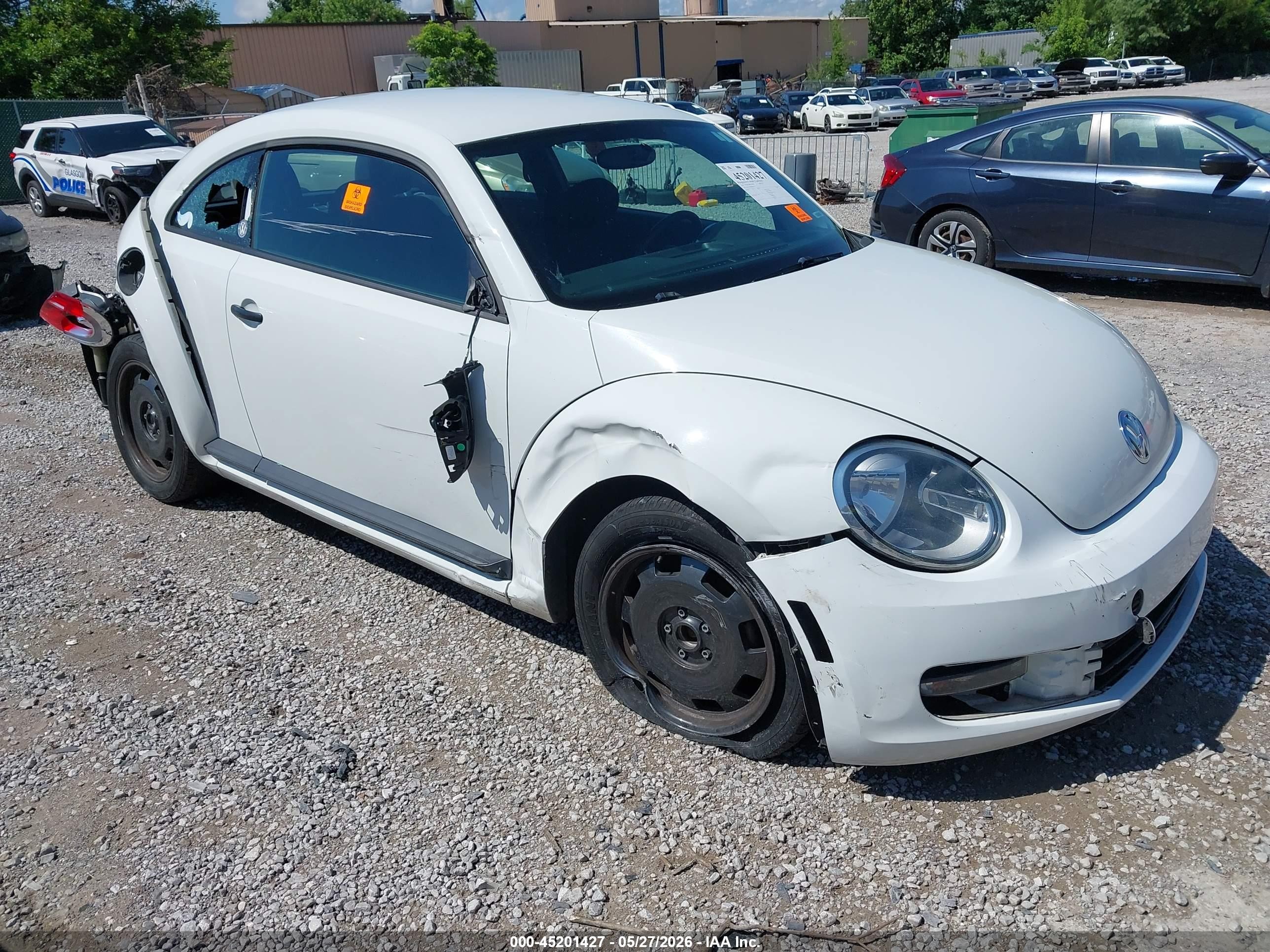 2014 Volkswagen Beetle 1.8t Entry White vin: 3VWF17AT8EM642914