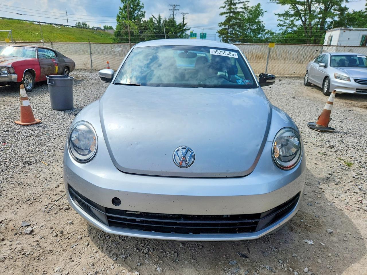 2015 Volkswagen Beetle 1.8t Red vin: 3VWF17AT9FM606893