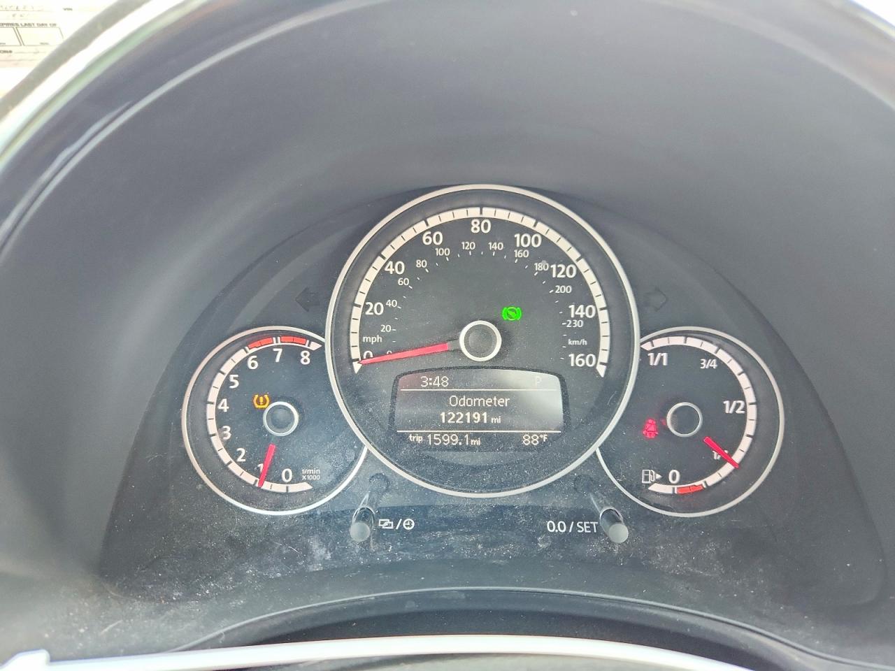 2015 Volkswagen Beetle 1.8t Red vin: 3VWF17AT9FM606893