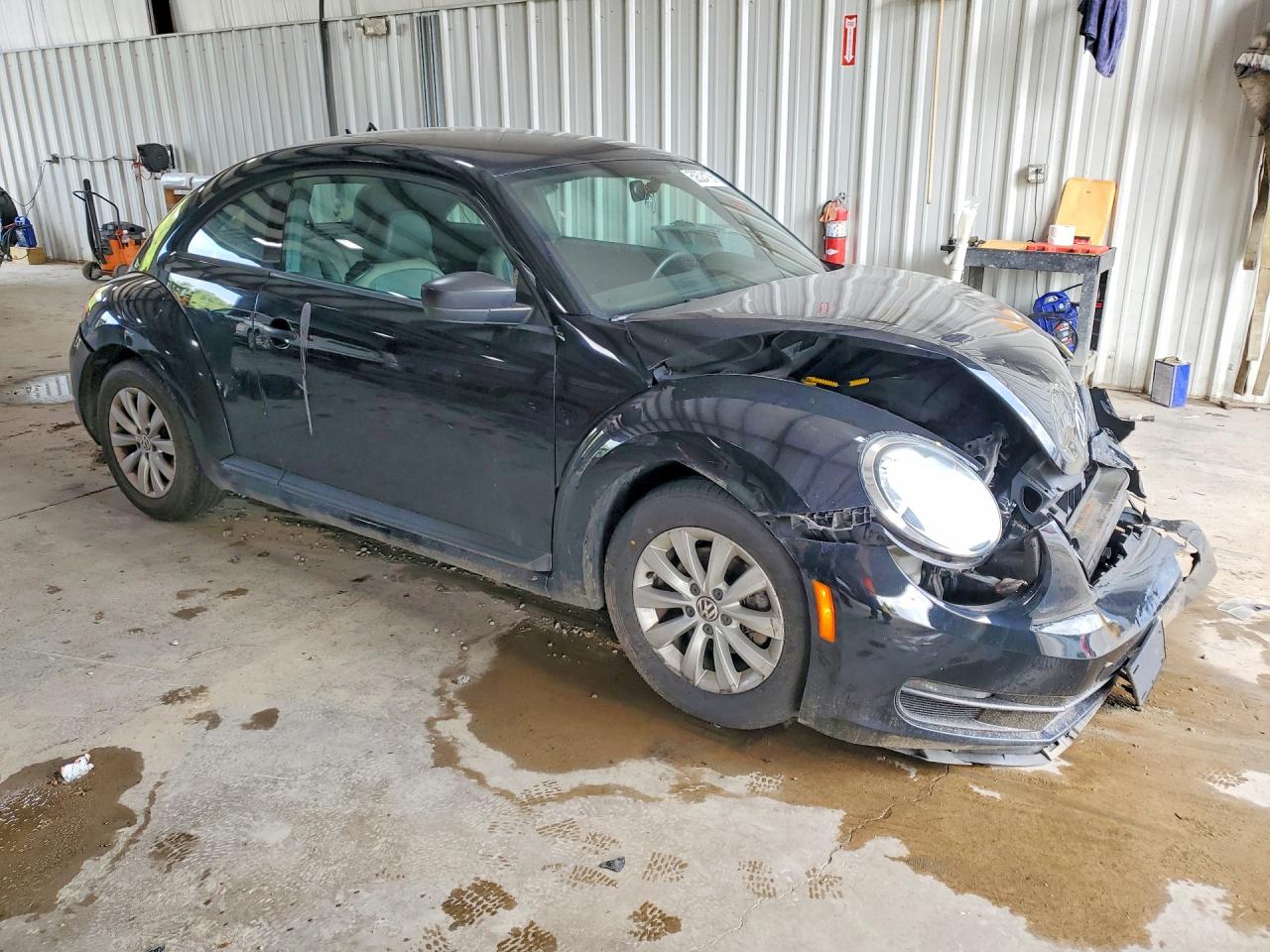 2015 Volkswagen Beetle 1.8t Black vin: 3VWF17AT9FM629445