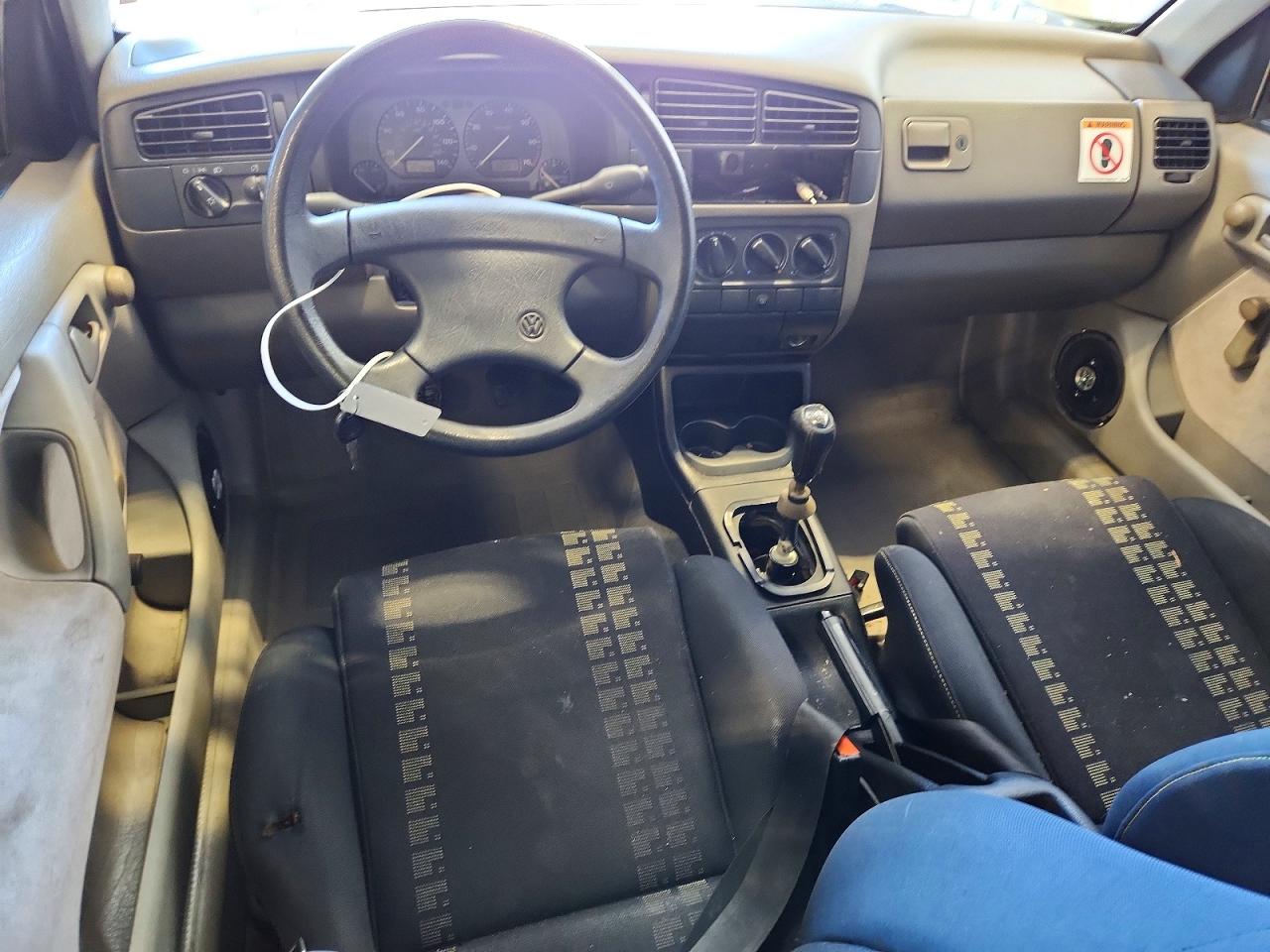 1994 Volkswagen Golf Iii Gl Two Tone vin: 3VWFA21H5RM010165
