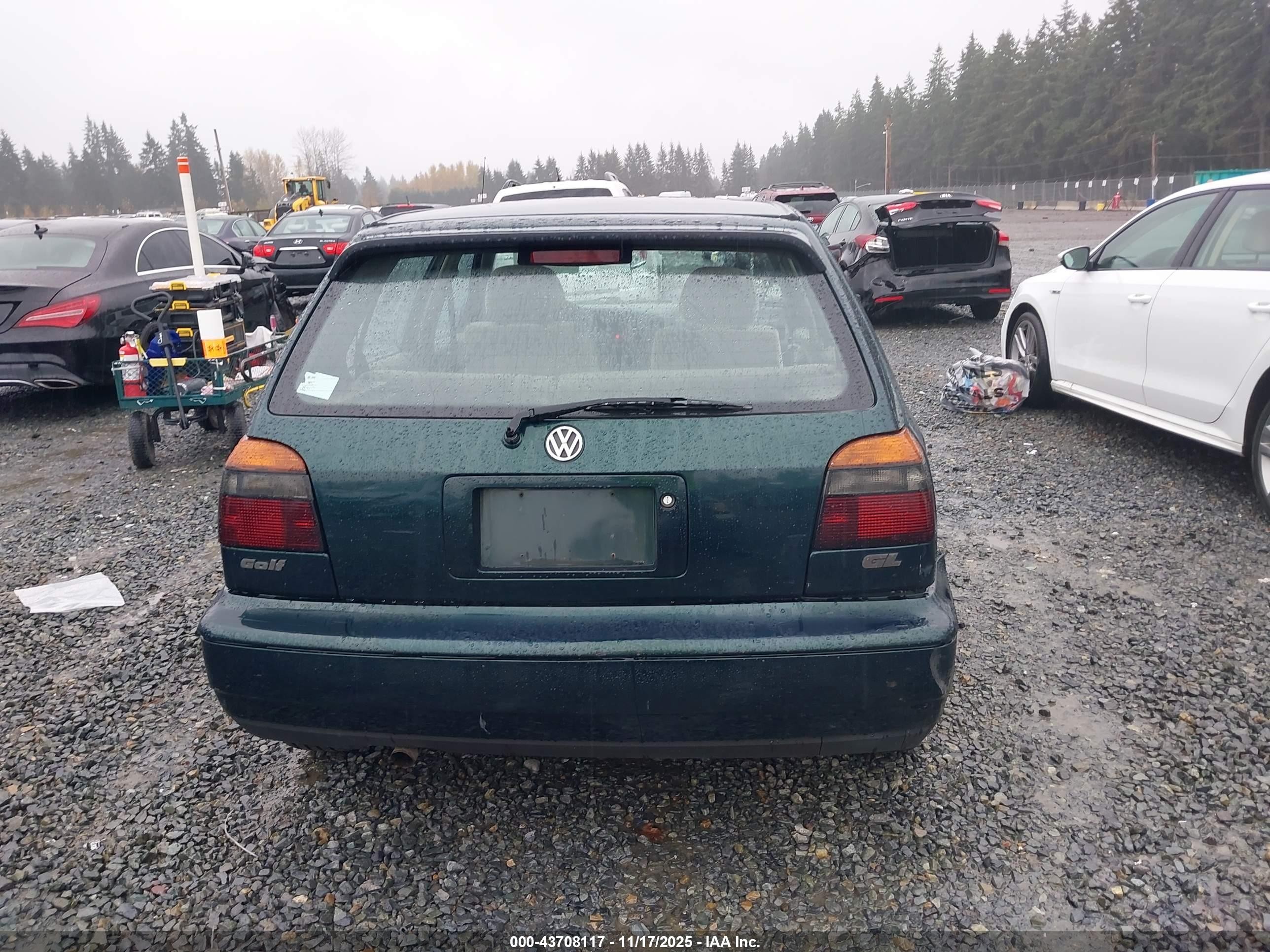 1998 Volkswagen Golf Gl Green vin: 3VWFA81H3WM140539