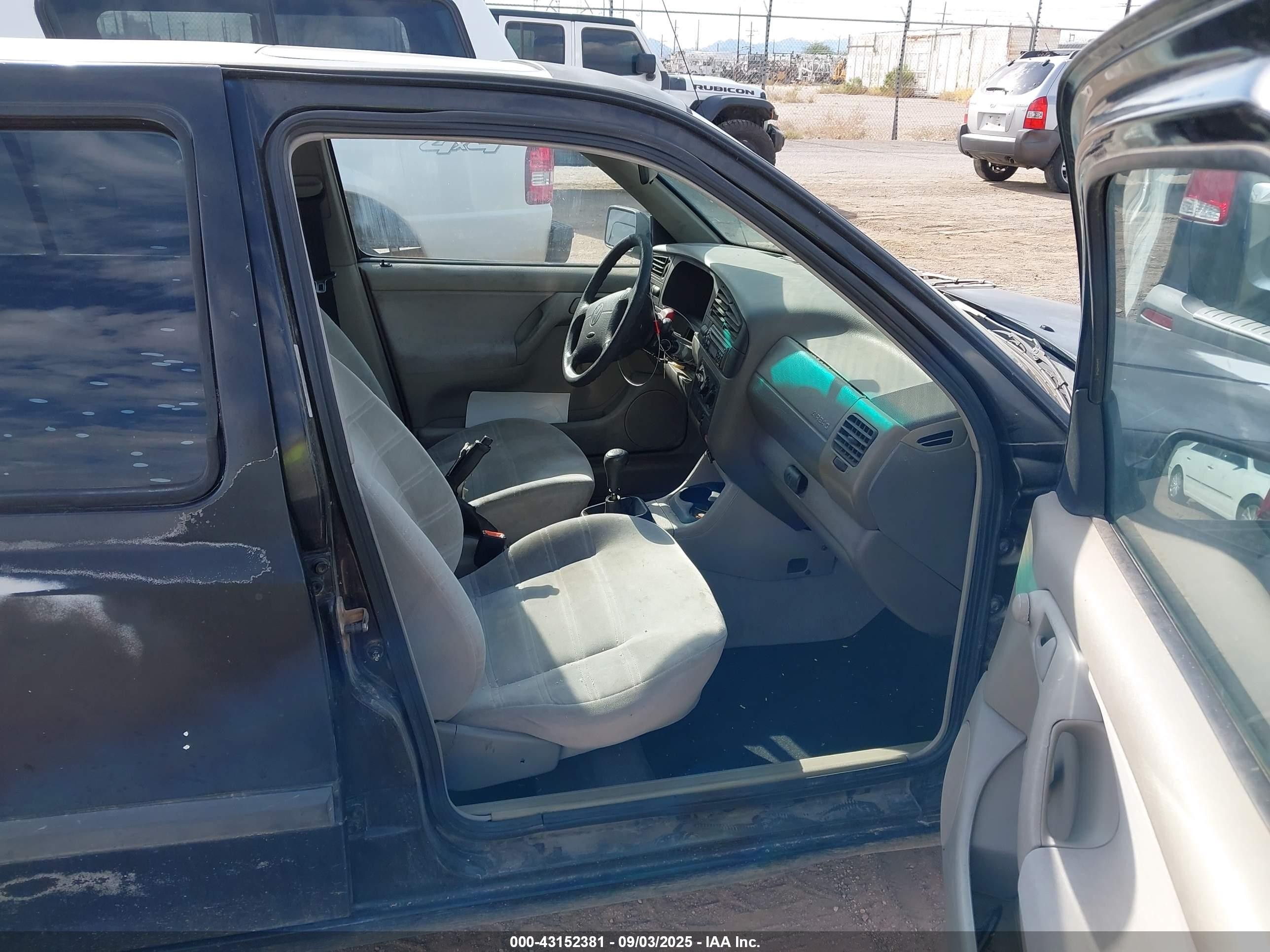 1997 Volkswagen Golf Gl Black vin: 3VWFA81H4VM021493