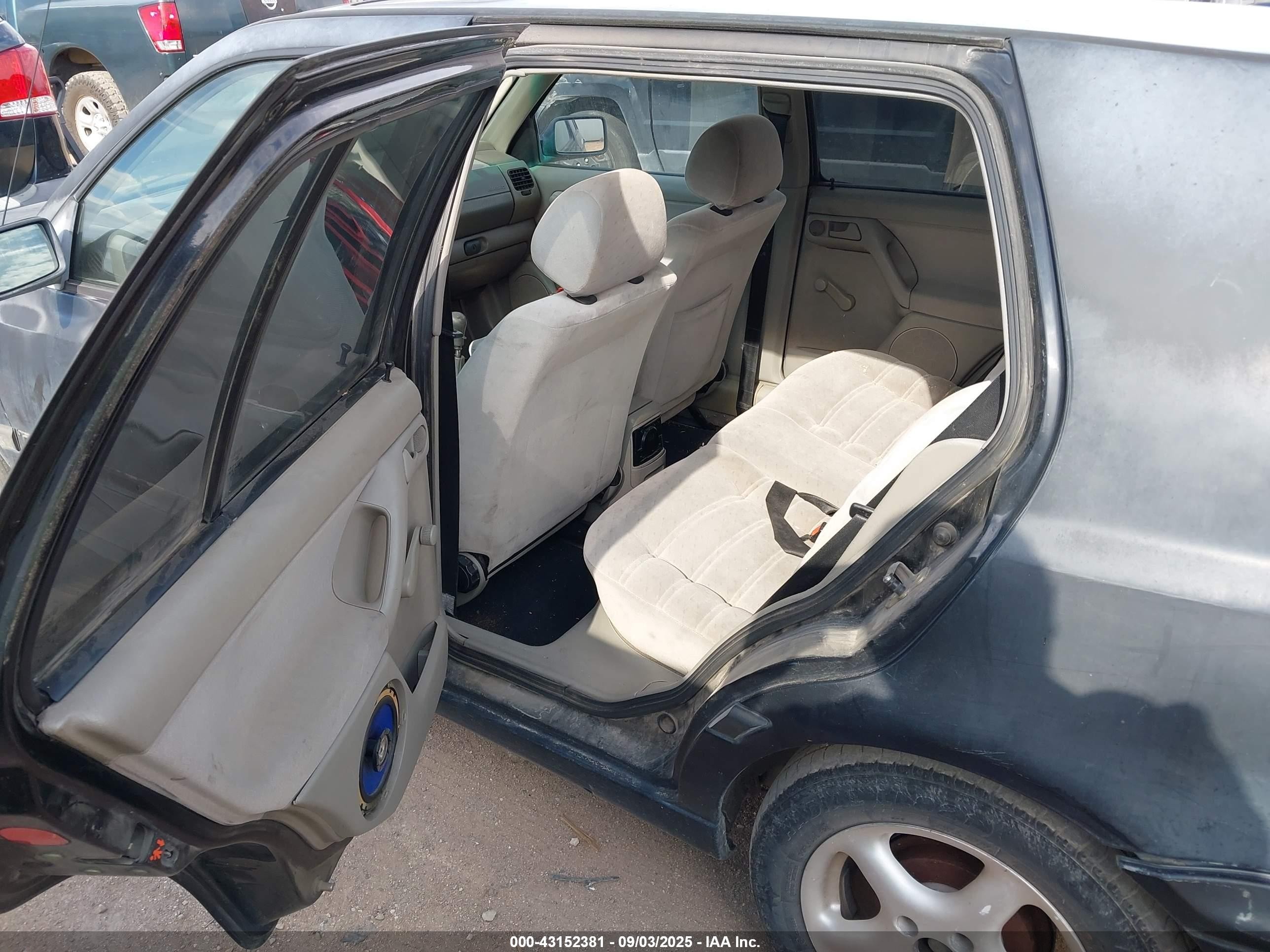 1997 Volkswagen Golf Gl Black vin: 3VWFA81H4VM021493